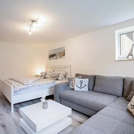 Apartment Miba Mare 